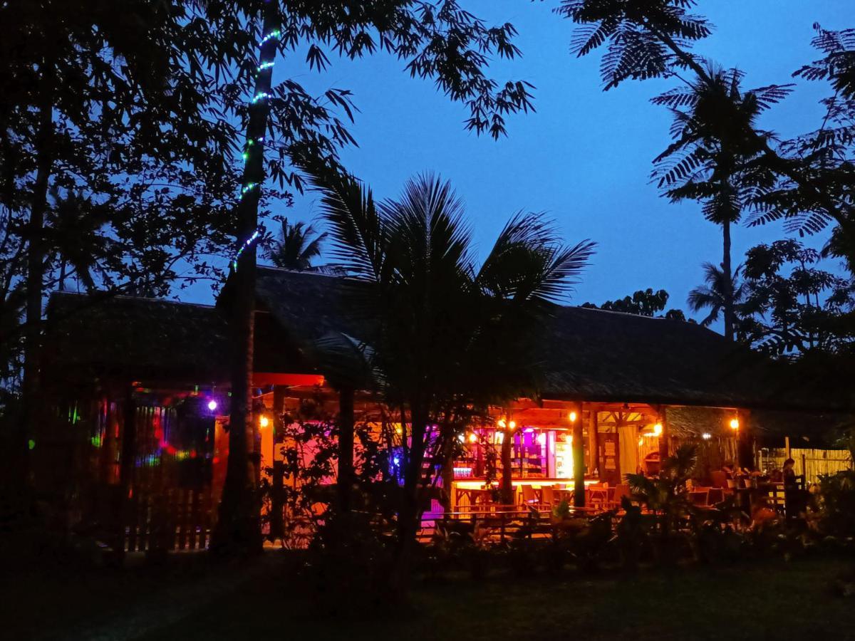 Archery-Asia Nipa Huts Moalboal Exterior photo