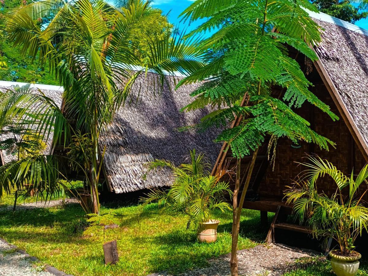 Archery-Asia Nipa Huts Moalboal Exterior photo